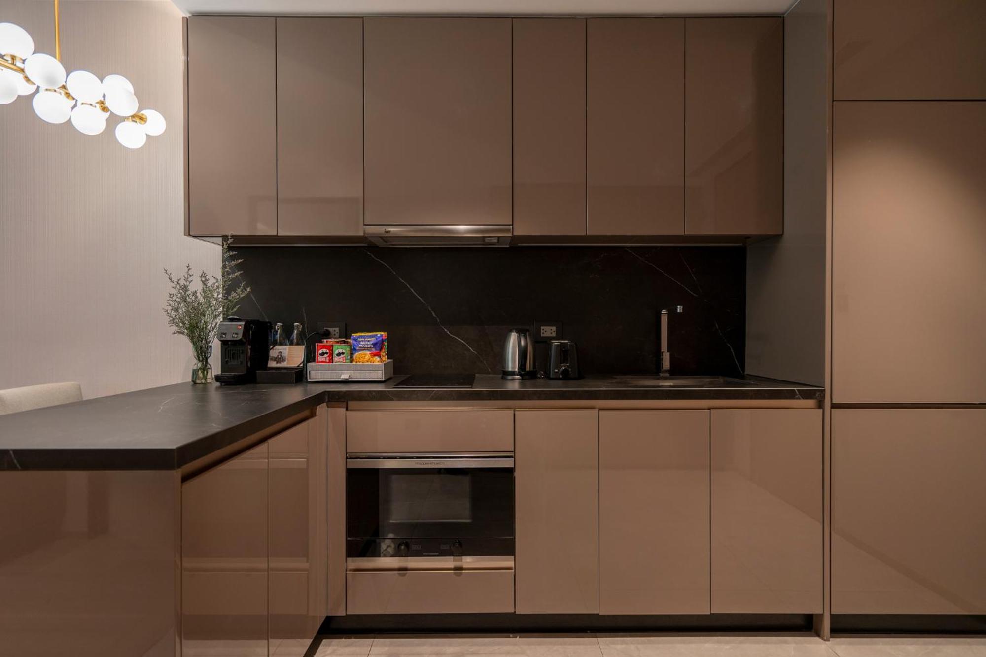 Walton Suites Sukhumvit Bangkok Extérieur photo